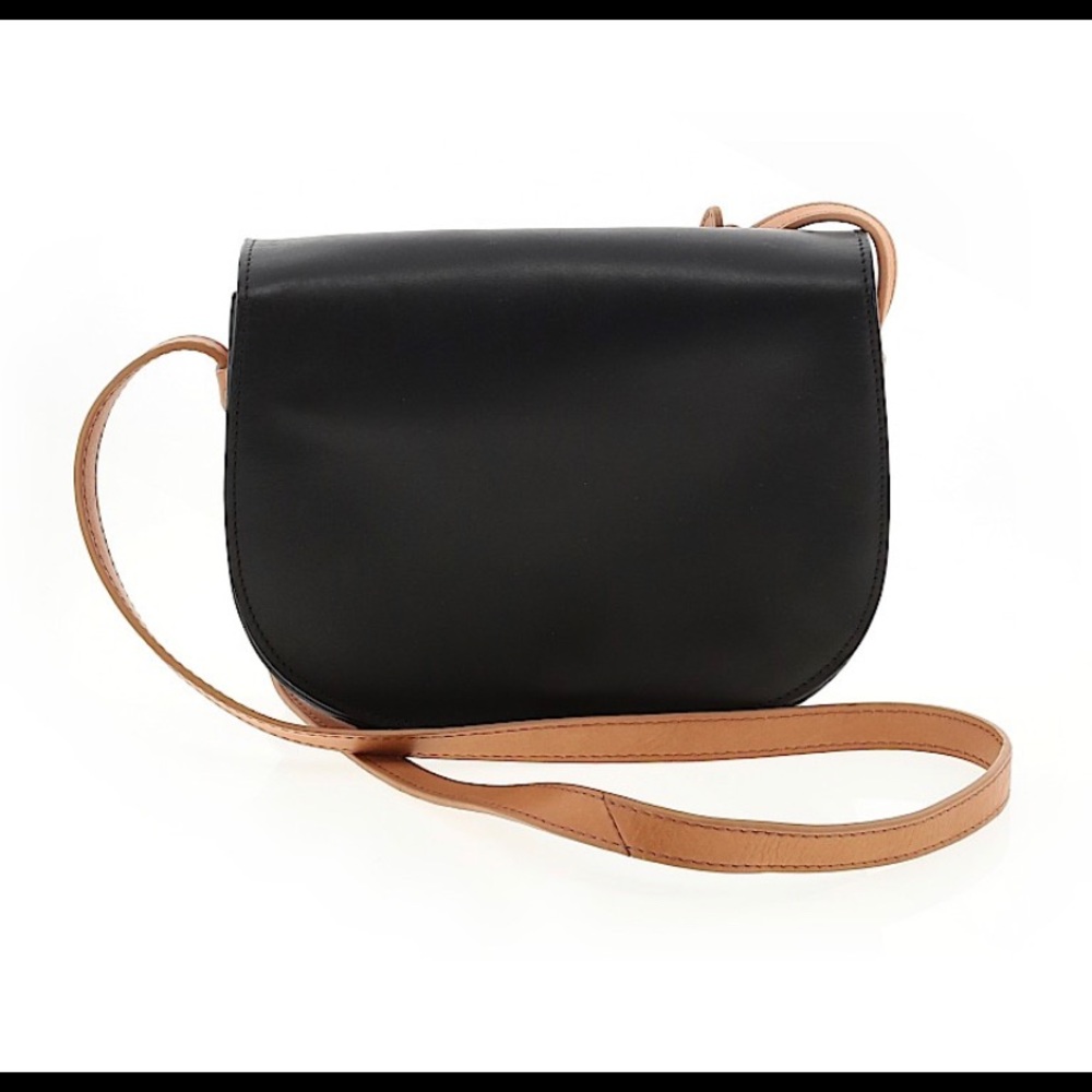 Excellent Black and Tan LLBean leather purse